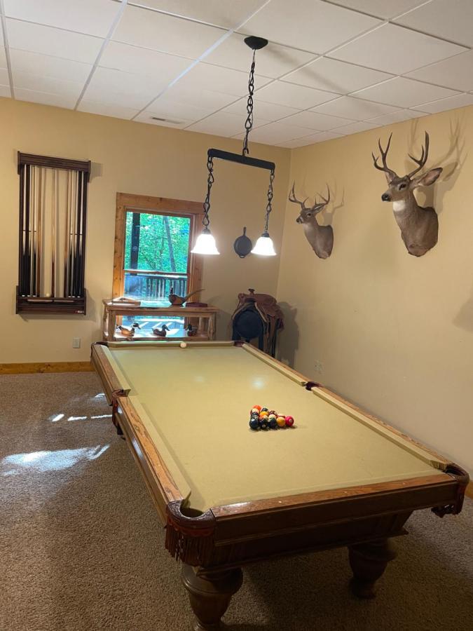 Cozy Creekfront Family Cabin-Pet Friendly -Gamerm-Hot Tub هياواسي المظهر الخارجي الصورة