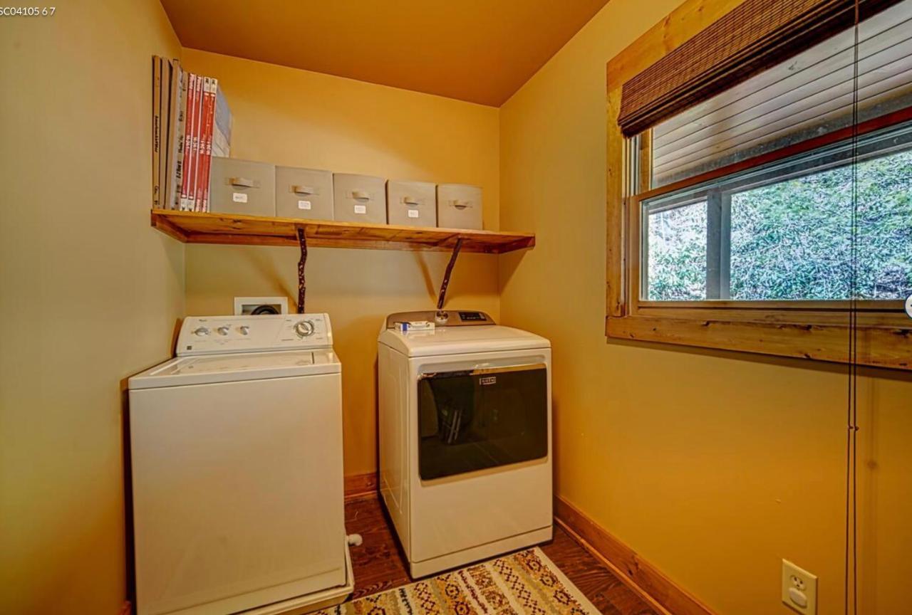 Cozy Creekfront Family Cabin-Pet Friendly -Gamerm-Hot Tub هياواسي المظهر الخارجي الصورة